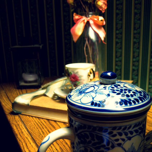DIY ginger tea + winter comforts