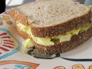 simple-egg-salad-recipe-4