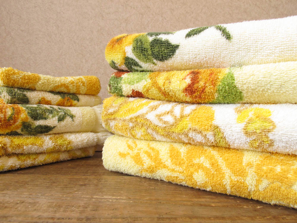 Vintage floral towels